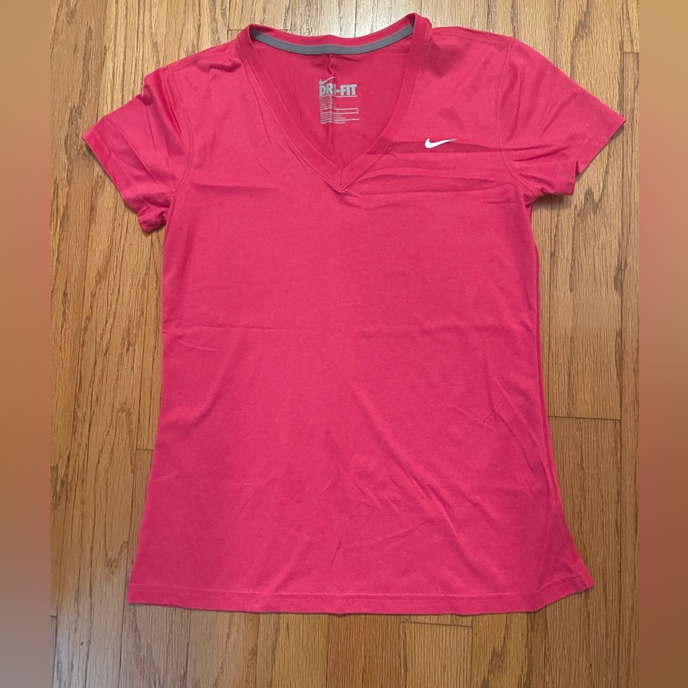 Nike Dri Fit V-Neck Short Sleeve Shirt Hot Pink Size M